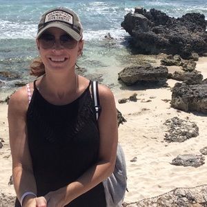 Meet your Posher, Sandy